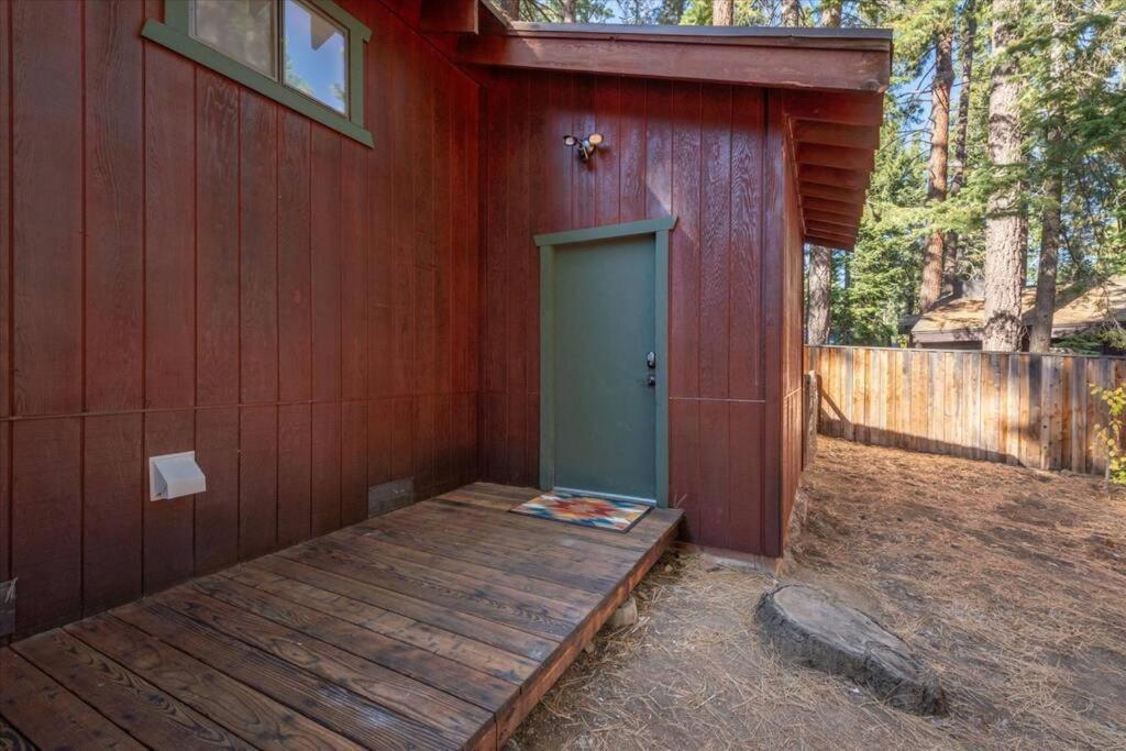Cozy Pet-Friendly Cabin W Fenced-In Yard Close To Slopes Beach Town Carnelian Bay Eksteriør bilde